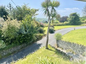 Photo 5- click for photo gallery